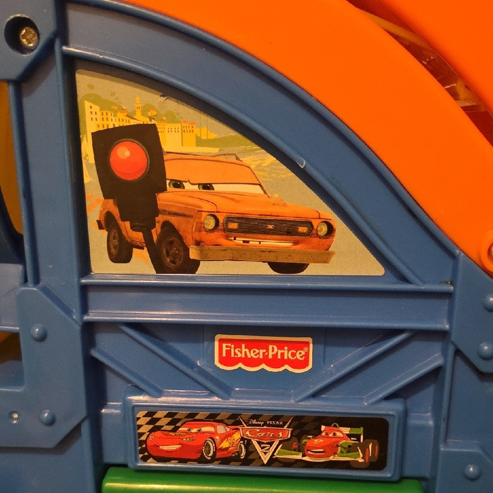 HTF Fisher-Price Pixar Cars Racing Rivalry Fold & Go Wheelies Ramp & Francesco - Picture 3 of 12